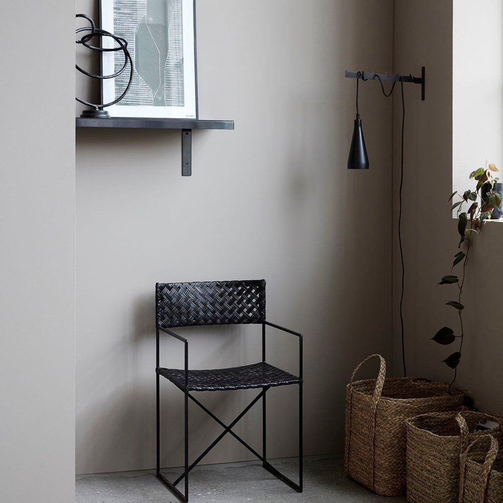 House Doctor Háček na stěnu na zavěšení světla PURI House Doctor