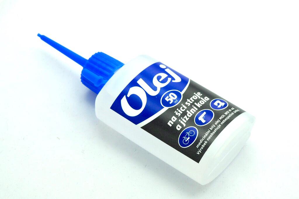 Olej na šicí stroje