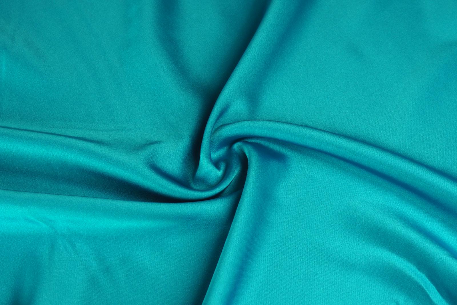 Umělé hedvábí / Silky kachní modř