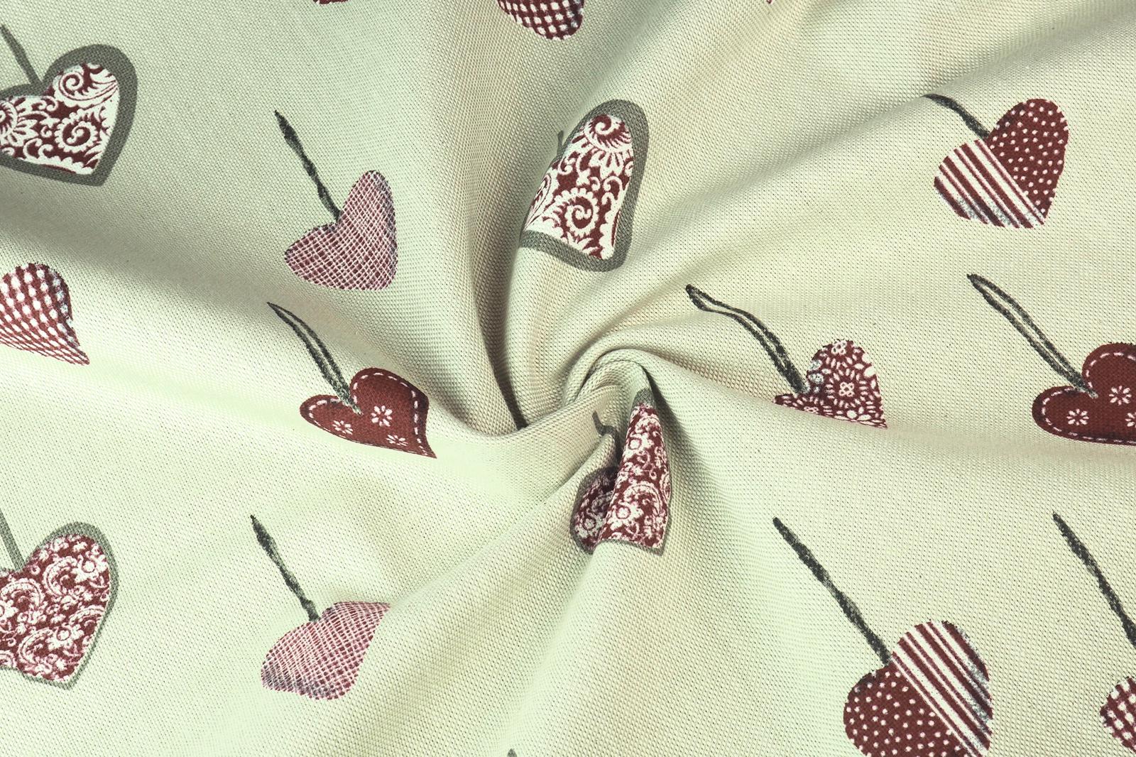 bavlna režná srdíčka vínová na šňůrce