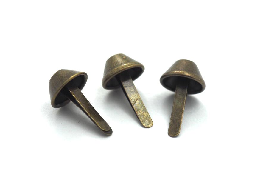 Hřeb dvojnožkový 12 x 22 s plíškem Materiál: staromosaz