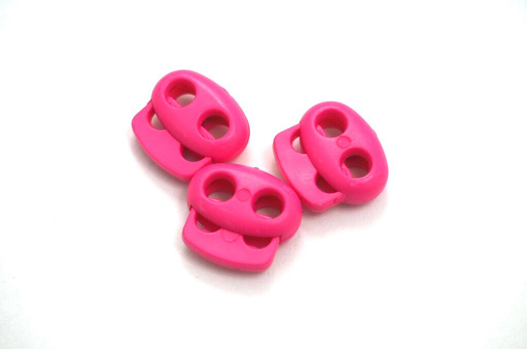 Brzdička se dvěma dírkami 15 x 15 mm různé barvy Barva: růžová