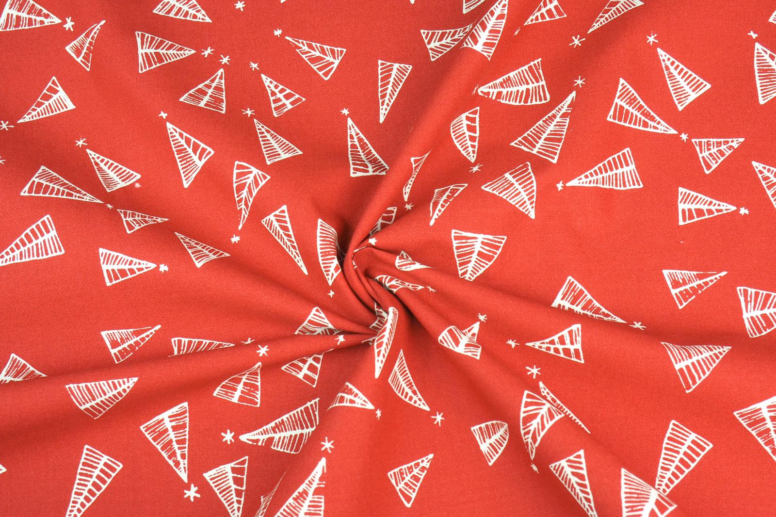 Bavlněná plátno vánoční stromečky na červené