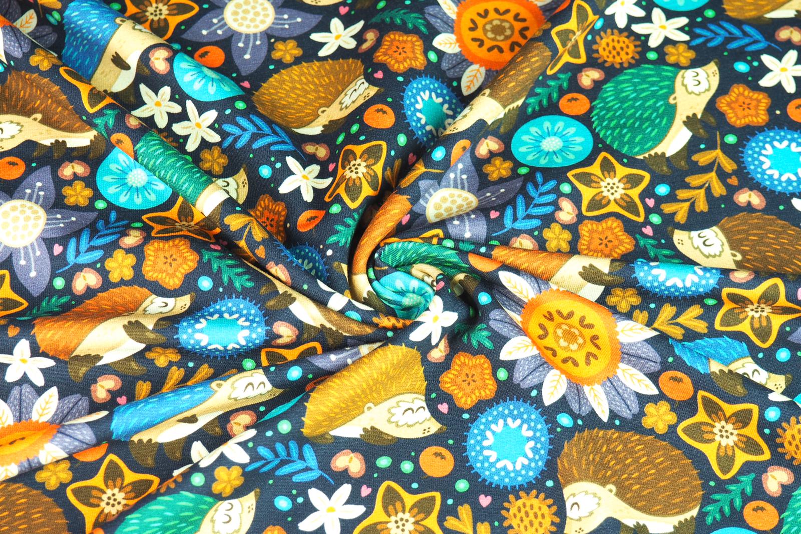 Bavlněné plátno ježečci a kytičky