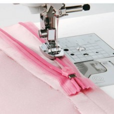 Patka pro úzký lem 7 mm Brother