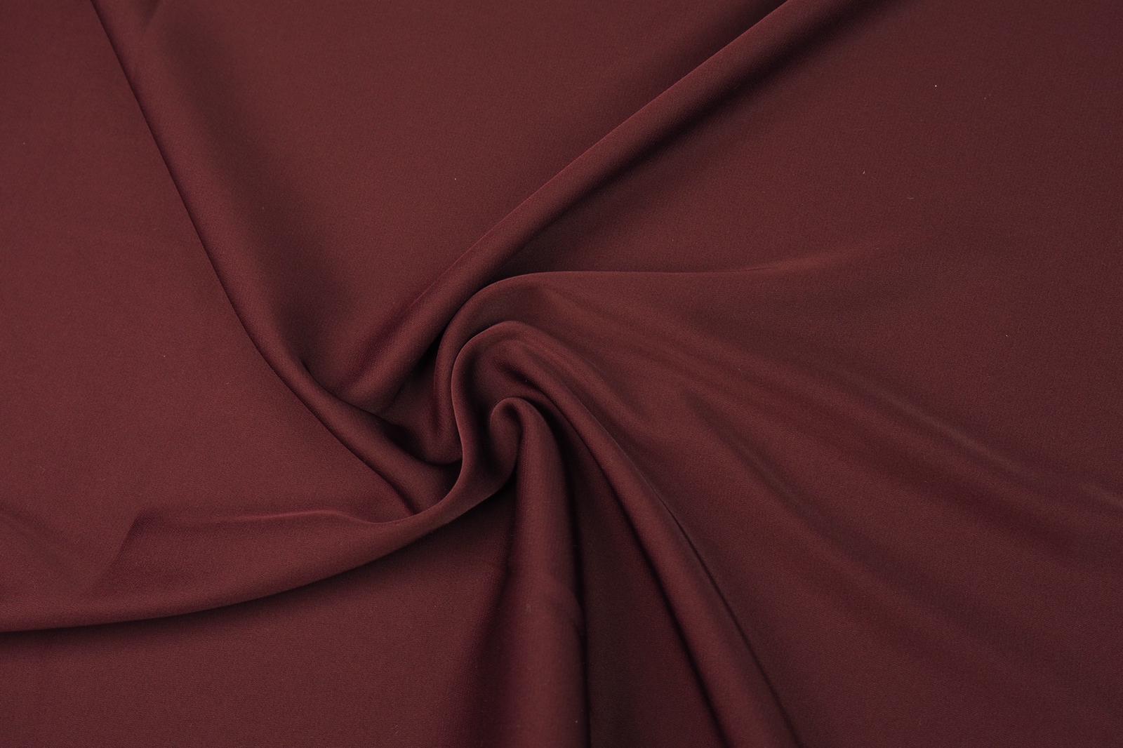 Umělé hedvábí / Silky merlot