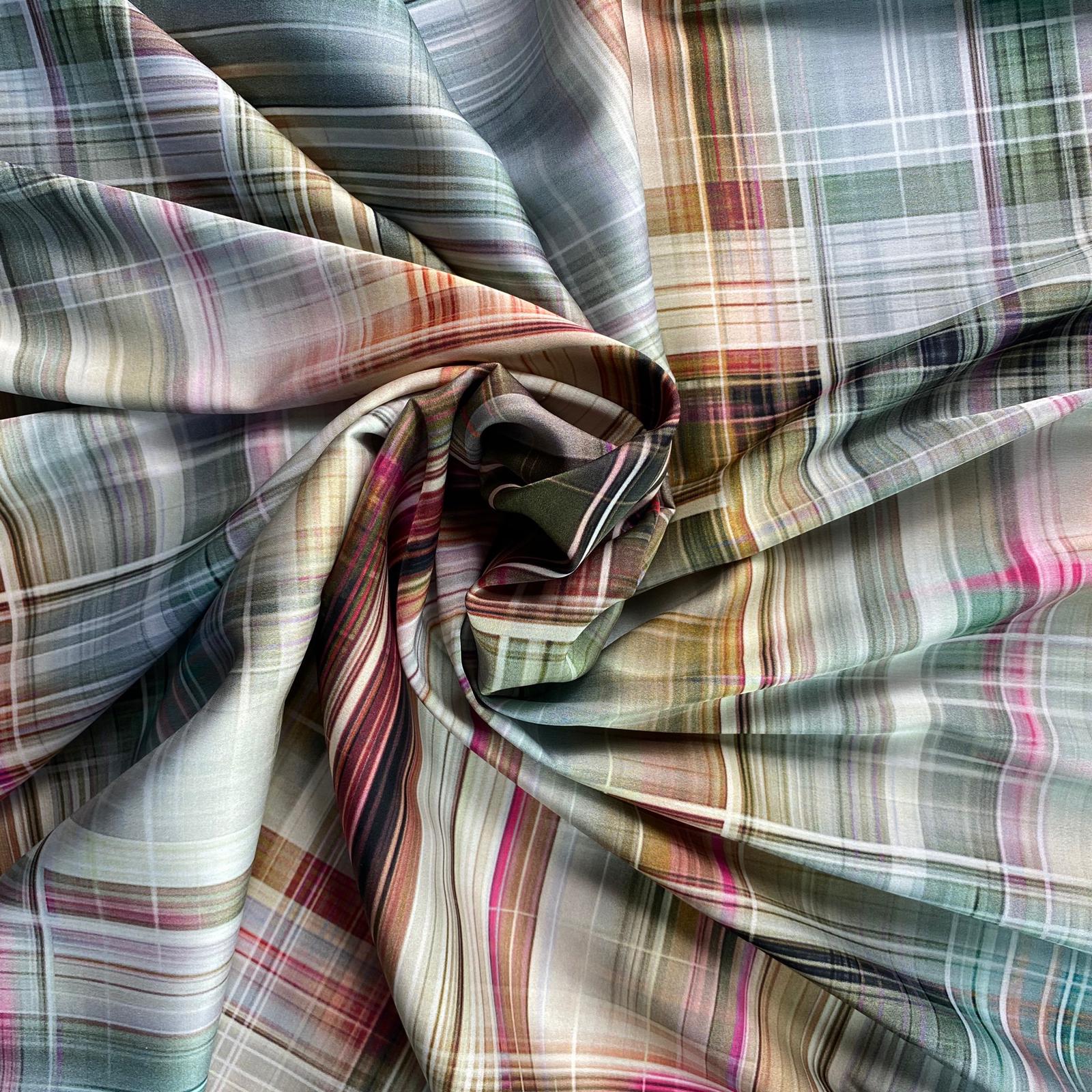 Umělé hedvábí / Silky odlesky přímek dohněda