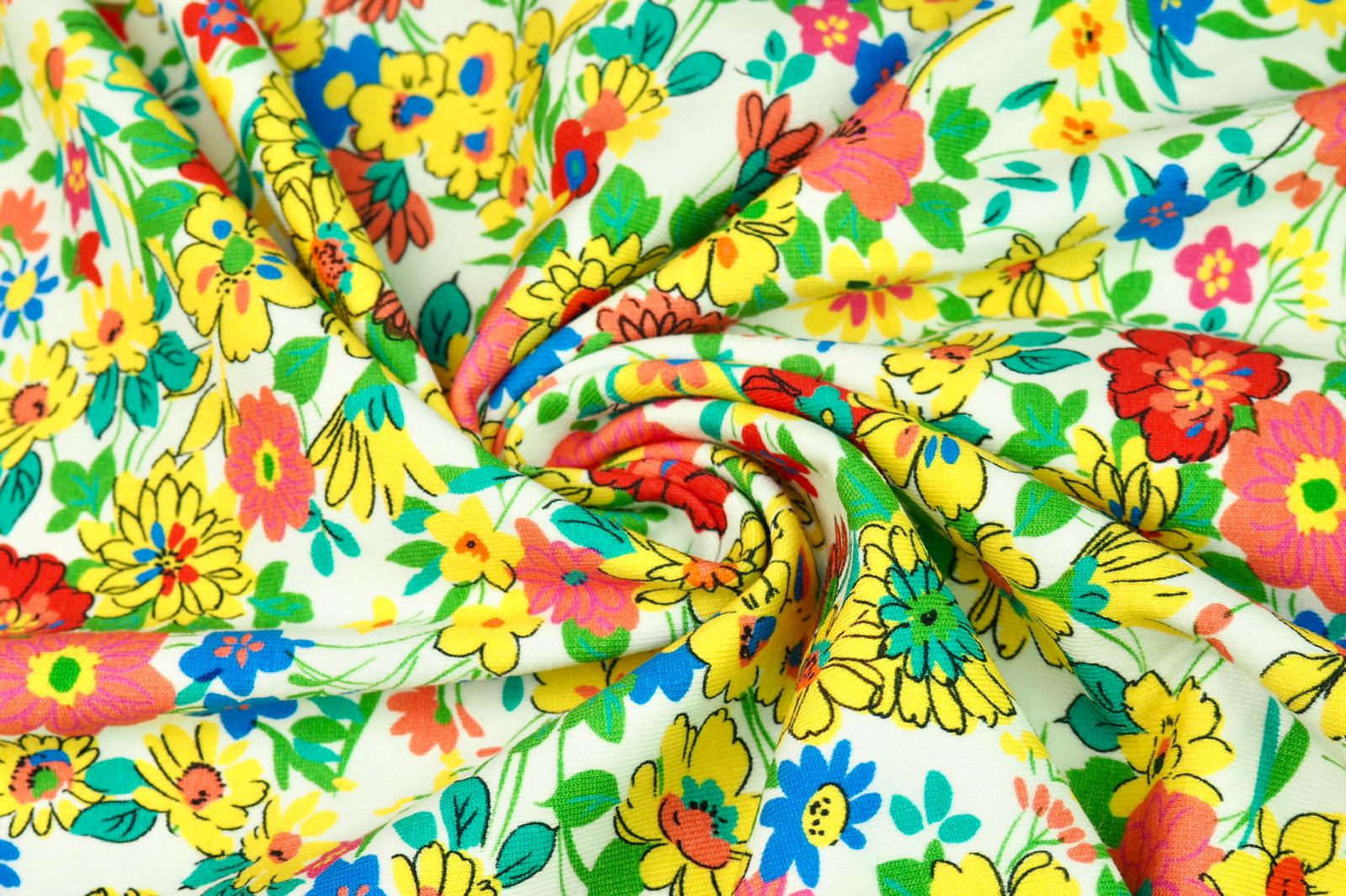 Bavlněný úplet žluté kytky na bílé