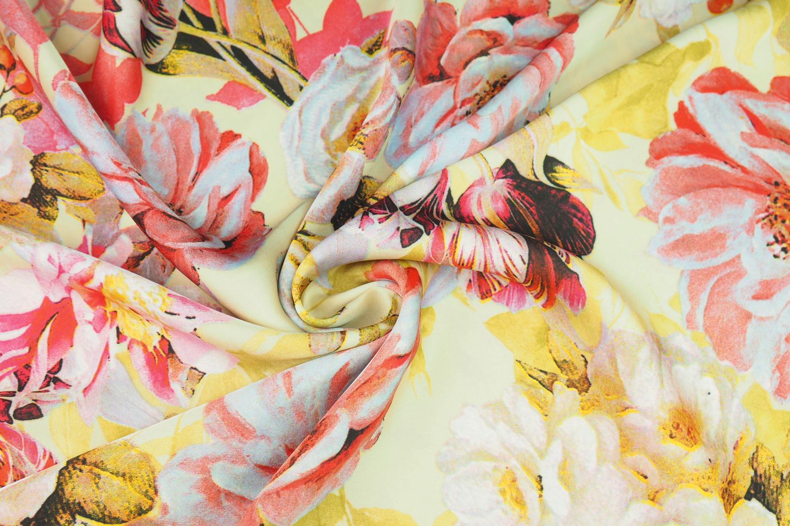 Umělé hedvábí / Silky bordura květů na béžové