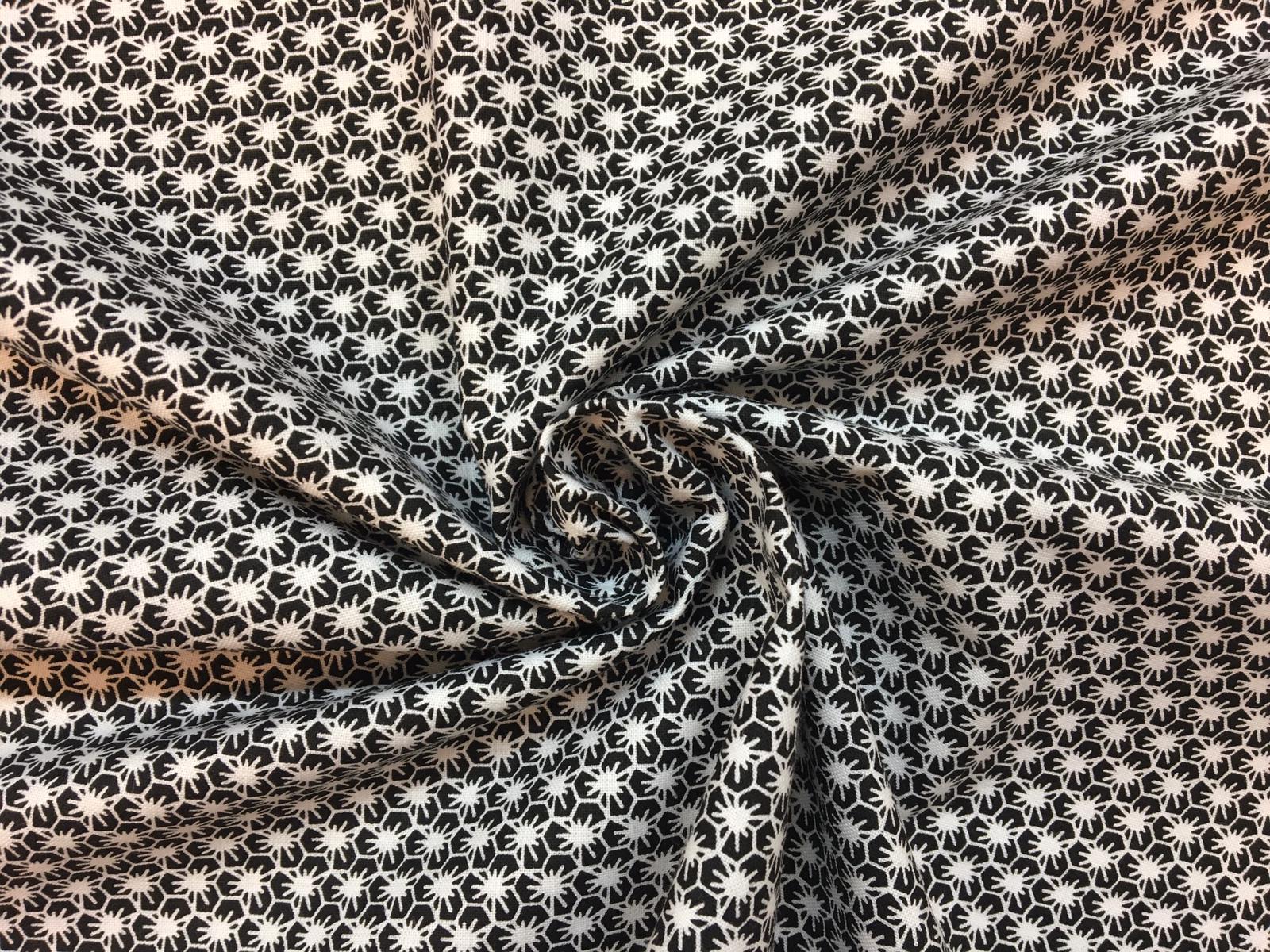 Bavlněné plátno pavoučí stopa černobílá