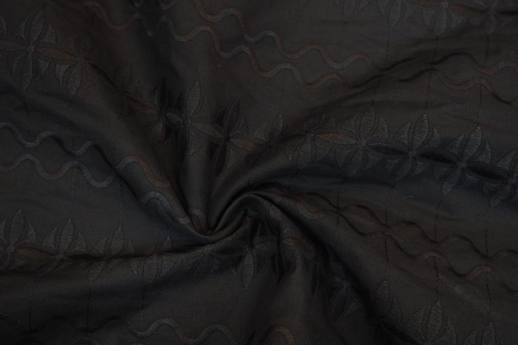 Madeira černá indická