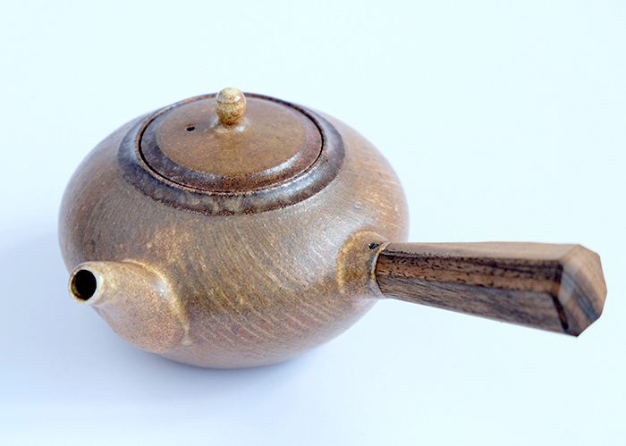 Konvička kjúsú Walnut HV Darjeeling.cz