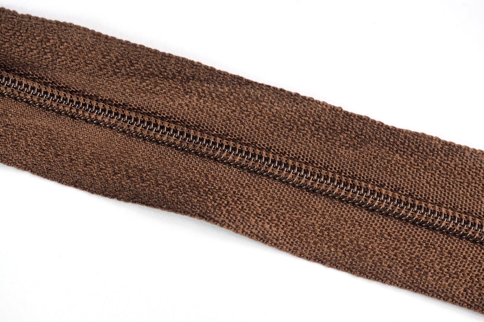 Zip metrážový 3 mm Barva: 728 - čokoládová