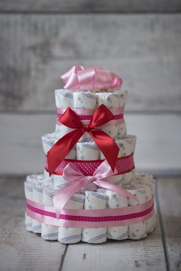 Plenkový dort třípatrový červený Darjeeling.cz