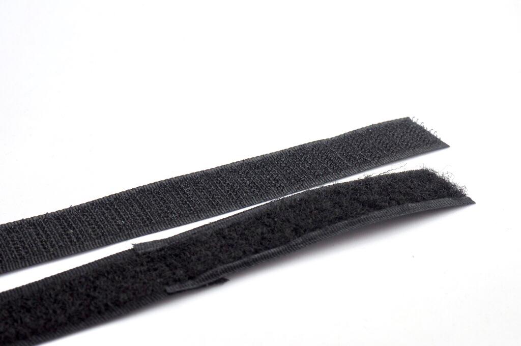 Suchý zip šíře 2 cm Barva: černá