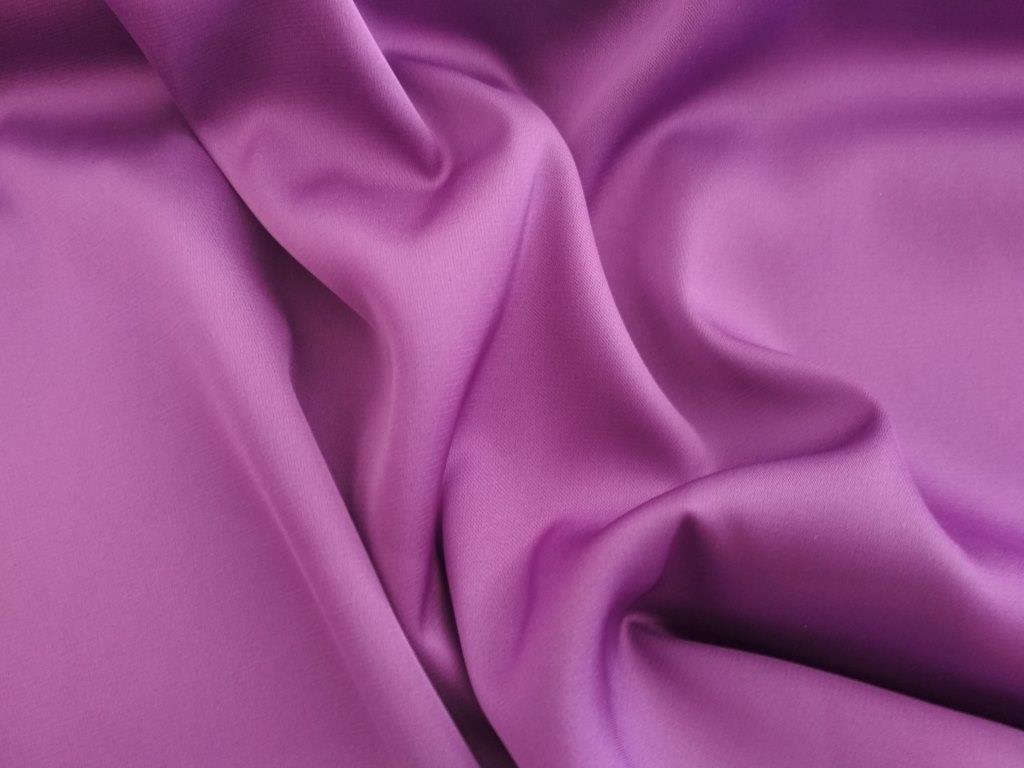 Umělé hedvábí / Silky lila