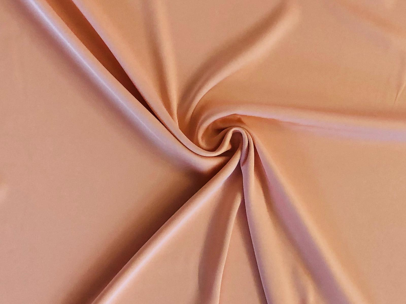 Umělé hedvábí / Silky tmavě meruňkové