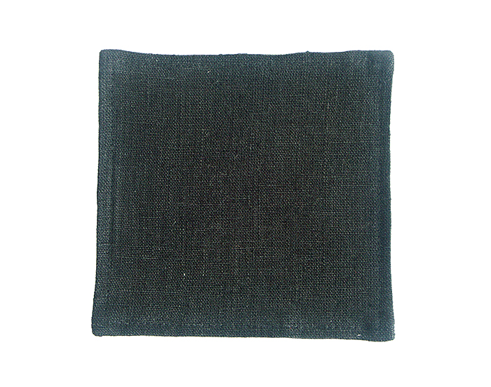 Lněná podložka Černá - přírodní Darjeeling.cz