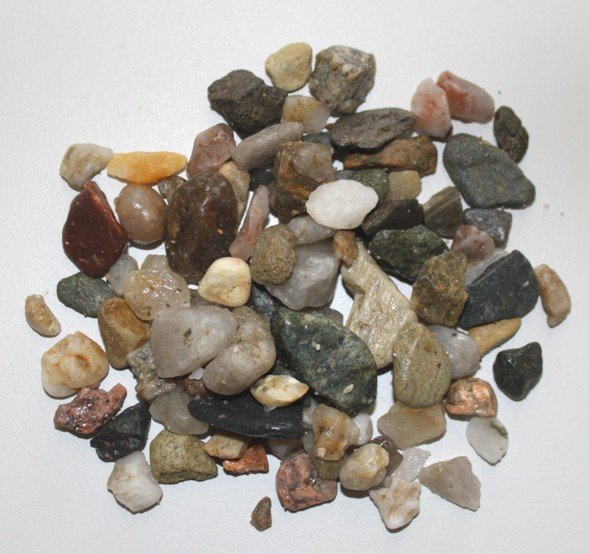 Akvarijní štěrk přírodní - sáček 2 l eMazel-cz