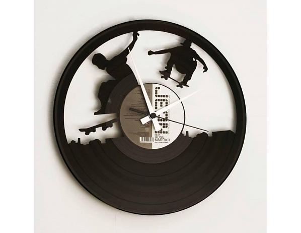Designové nástěnné hodiny Discoclock 080 Skateboard 30cm DESIGNOVÉ HODINY