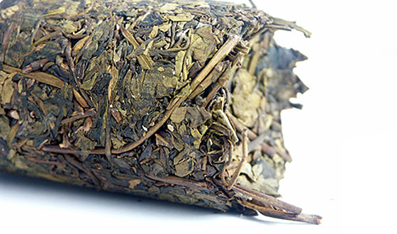 2014 Singpho Falap Tribal Smoked Tea - 100g Darjeeling.cz
