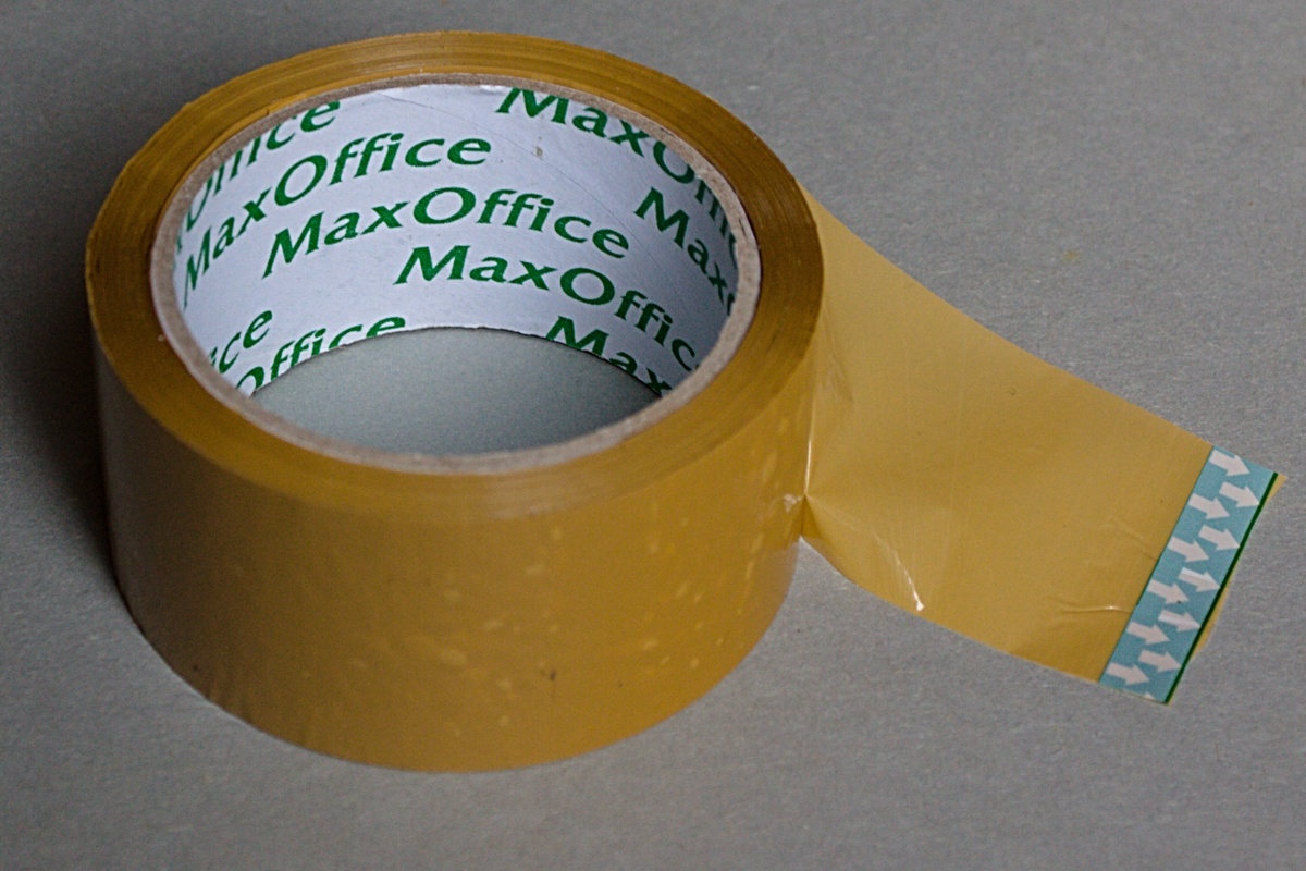 Lepící páska 48mm x 66m