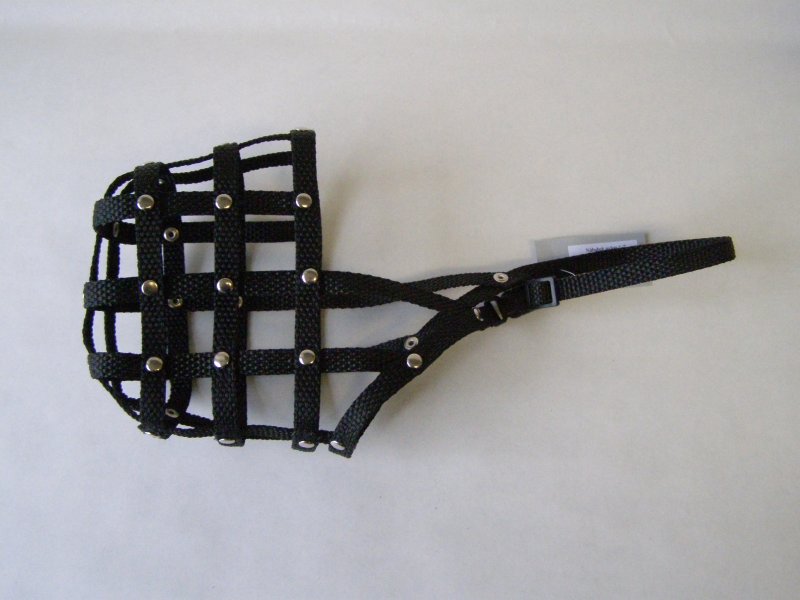 Náhubek nylon č.3 eMazel-cz