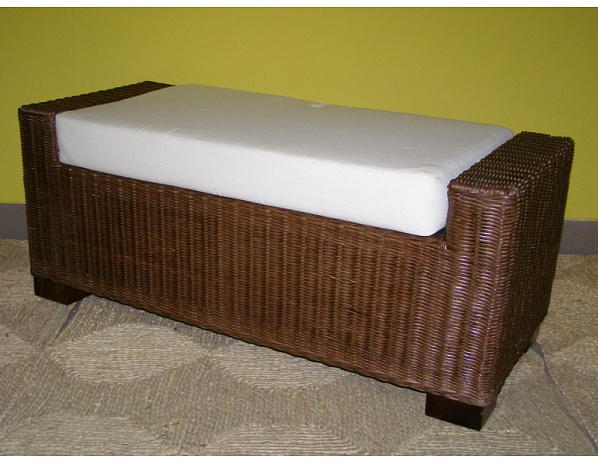 Ratan-klub  Ratanový otoman FREON s úložným prostorem - tmavý Ratan-klub