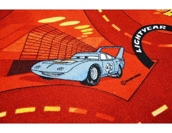 Metrážový koberec World of cars červený VOPI s.r.o.
