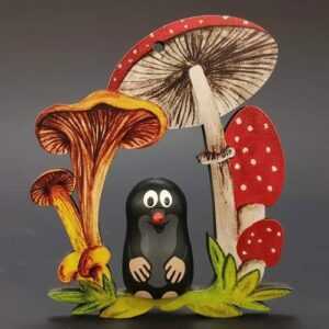 AMADEA Dřevěná ozdoba barevná - krtek a houby 8 cm Bedario-cz