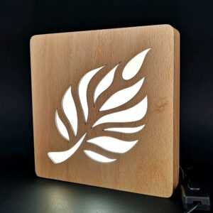 AMADEA Dřevěná lampička s motivem listu