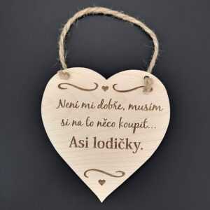 AMADEA Dřevěné srdce s nápisem Není mi dobře