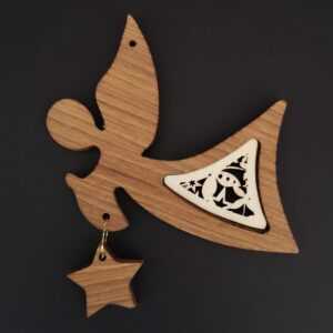 AMADEA Dřevěná ozdoba z masivu s vkladem - anděl s ornamentem a hvězdou 11 cm Bedario-cz