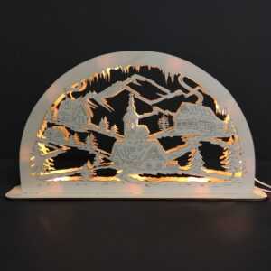 AMADEA Dřevěný svítící portál s motivem vesničky