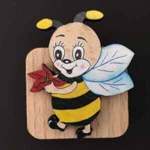 AMADEA Ořezávátko čmelák Bedario-cz